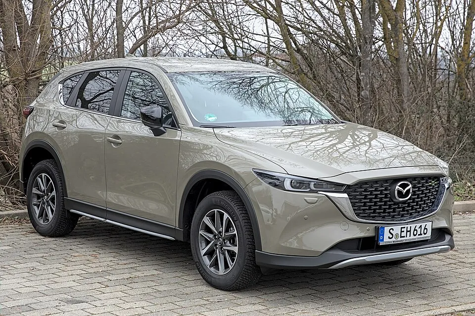 Thuê Mazda CX-5 tự lái 2022
