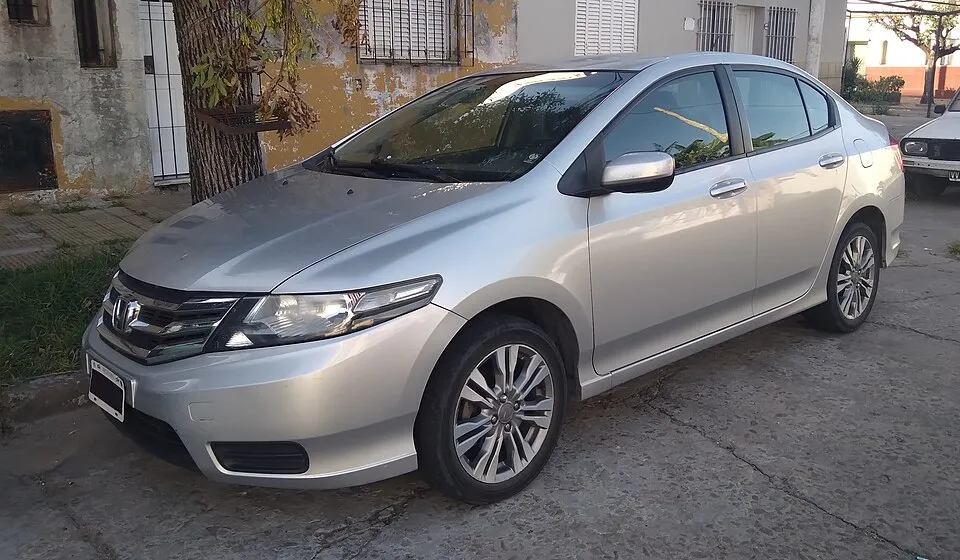 Thuê Honda City tự lái 2023