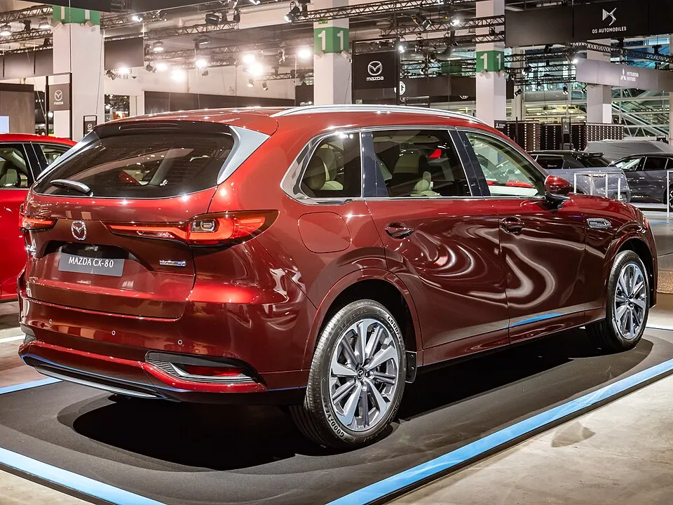 Thuê Mazda CX-8 tự lái 2022