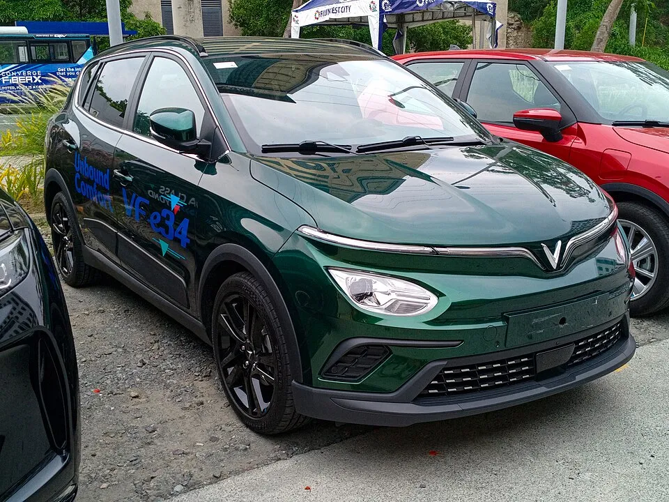 Thuê VinFast VF e34 tự lái 2022